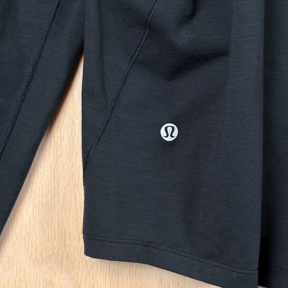 Lululemon Long Sleeve Crewneck - Picture 8 of 8